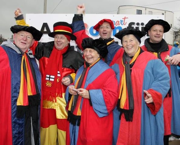 Den 60. Geburtstag des Grundgesetzes